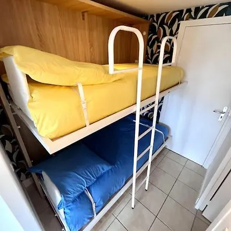 De Saint-laurent 200m De La Apartmán *